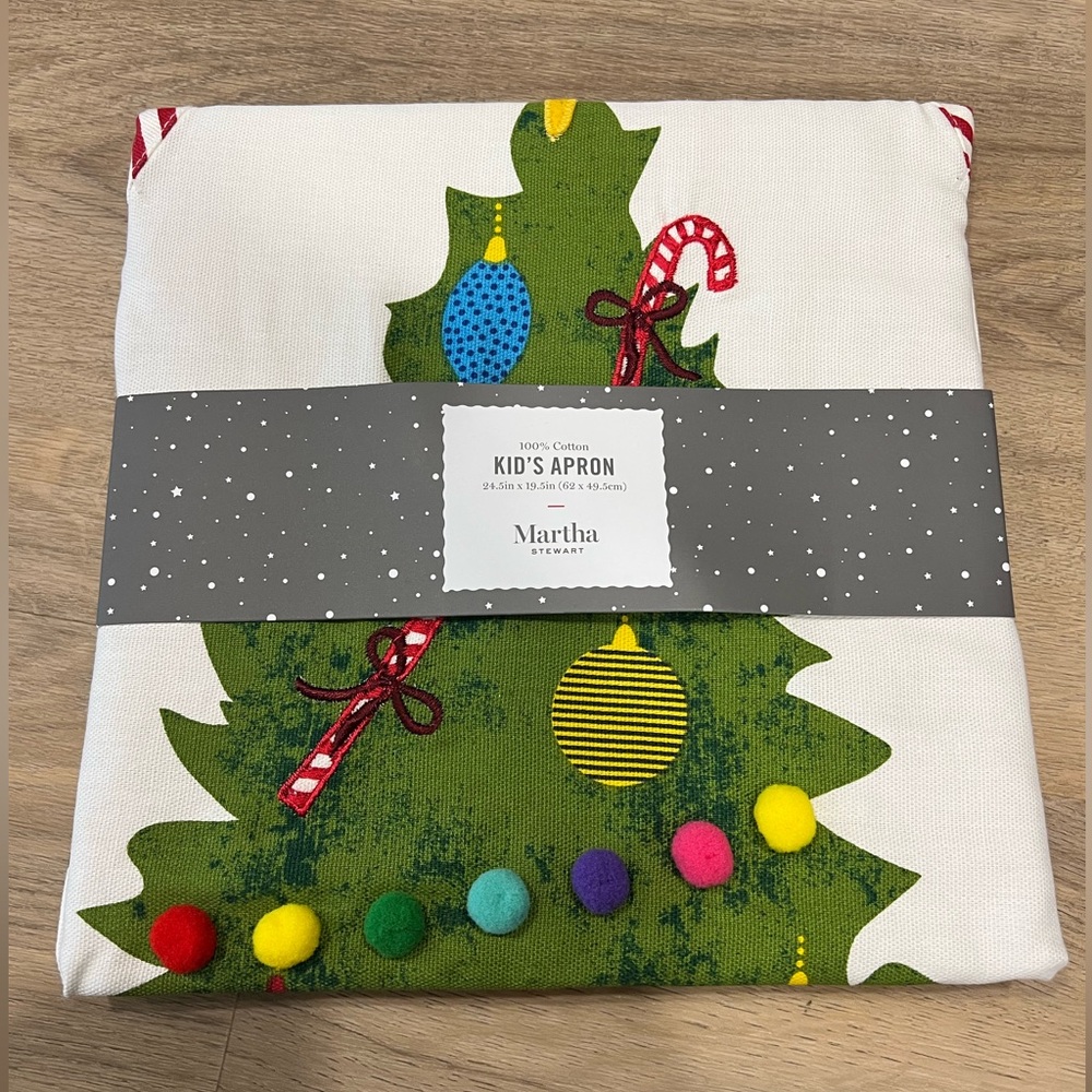 Martha Stewart Christmas Tree Kids Apron Festive